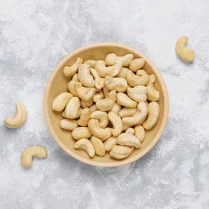 קשיו טבעי וייאטנמי שלם גדול (250 גר')