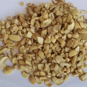 קשיו טבעי שבור גדול (250 גר')