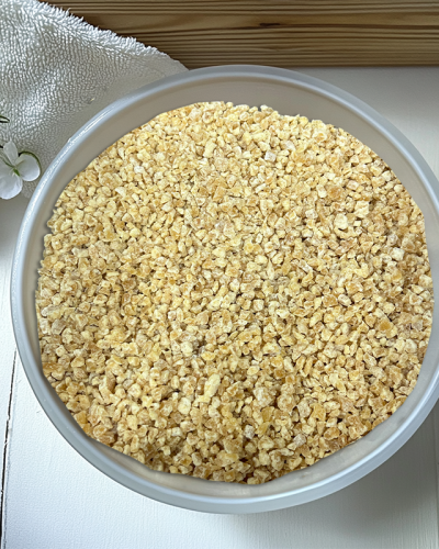 אננס קוביות קטנות